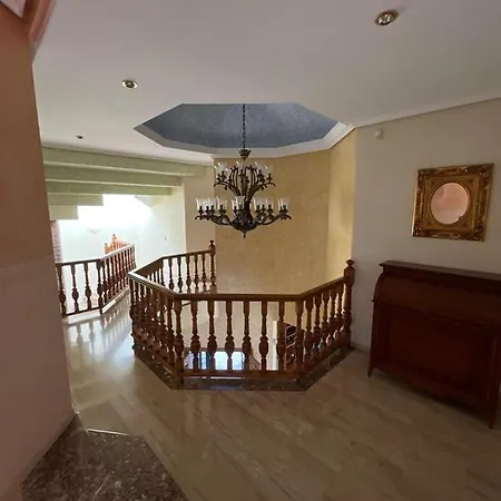Exclusiva Cerca De & Playas Villa